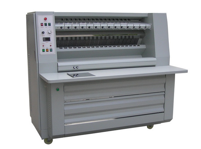 ���͸��ٹ��̕�D�C(j��)